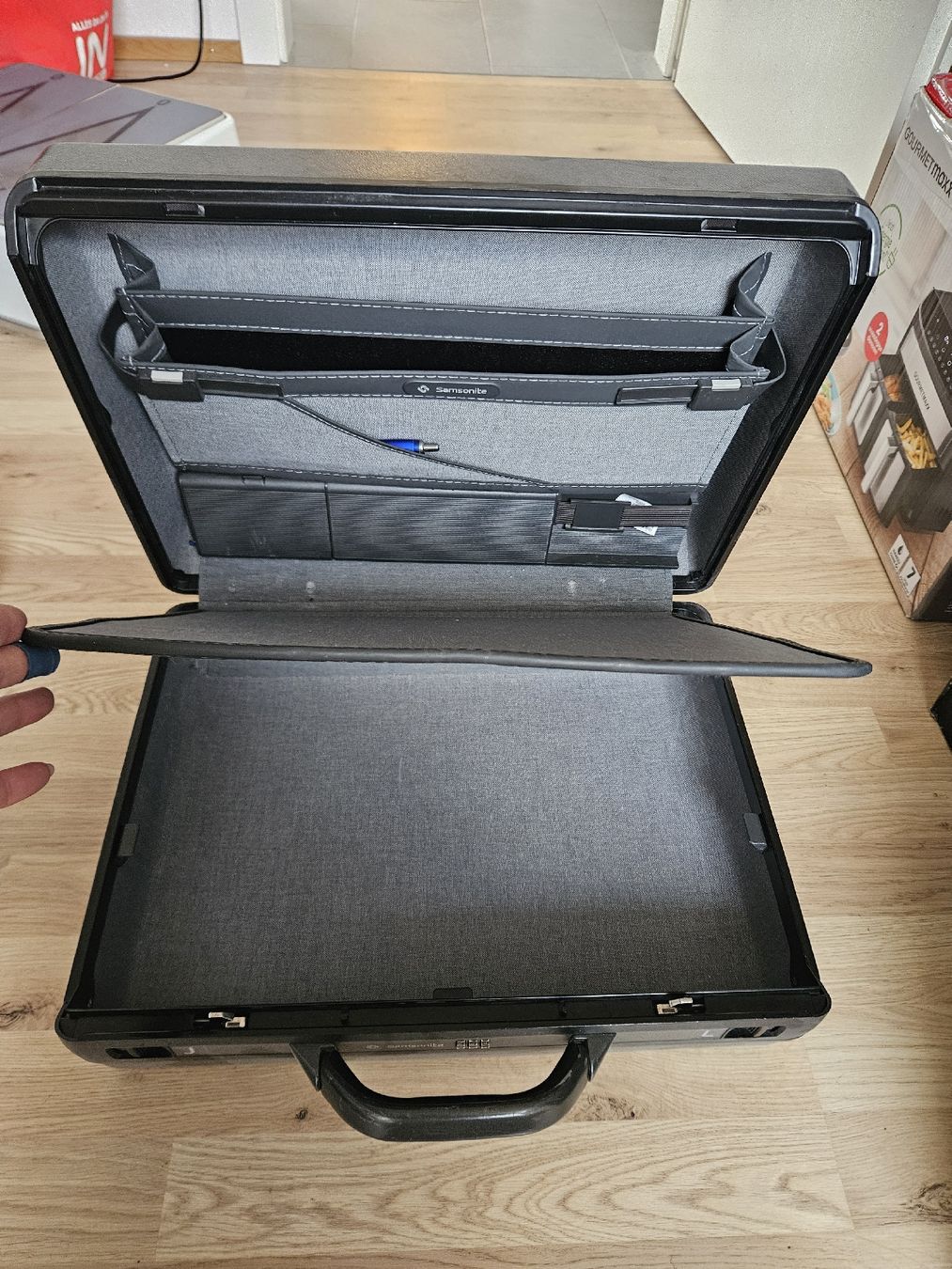 Samsonite Valigie: Samsonite Aktenkoffer  – Usato da Hergiswil LU venduto da val_58nl 1