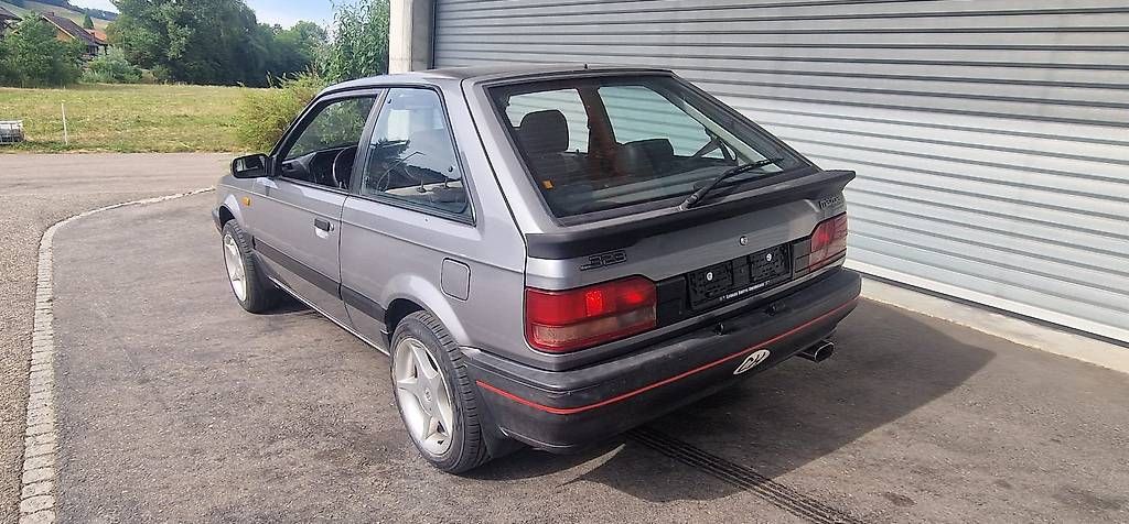 Automobili: MAZDA 323 i TURBO 2WD – Usato da Ursenbach venduto da grifu91 4