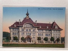 LA CHAUX-DE-FONDS    -  Ecole de Commerce