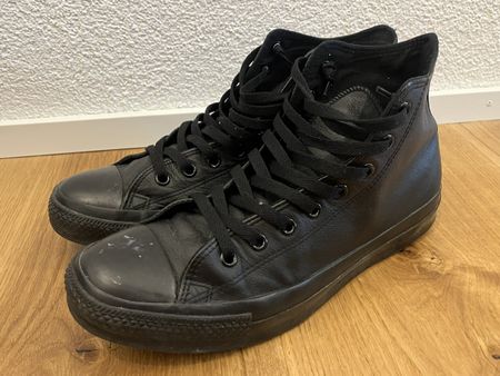 Schwarze Leder Converse Chucks Gr. 44.5