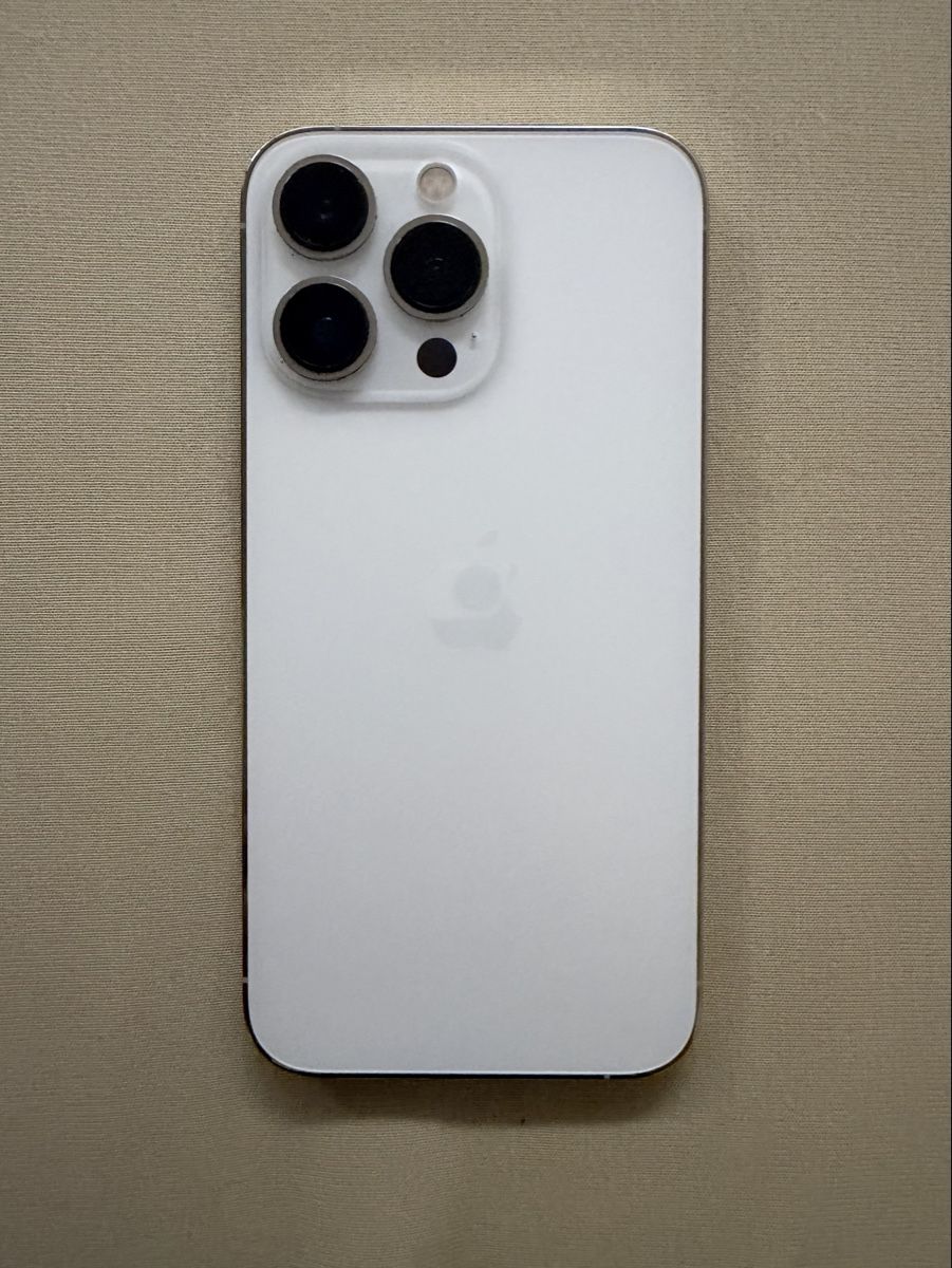 Apple Handys / Smartphones: iPhone 13 Pro 256gb silver – Gebraucht aus Muralto von kic_kyb2 4