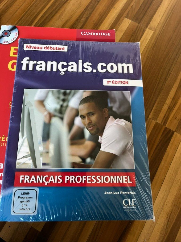 Libri: Français.com Niveau Débutant avec CD-ROM, 2ème éd – Nuovo (secondo la descrizione) da Killwangen venduto da florianschneider6789