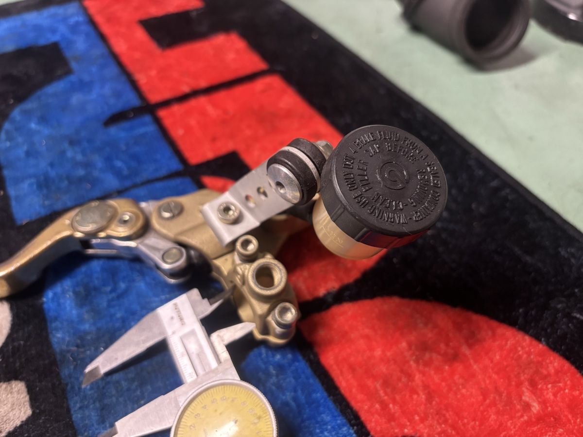 Brembo Tutti i ricambio per moto: Brembo embrayage hydraulique – Usato da Mézières VD venduto da P-M-C 8