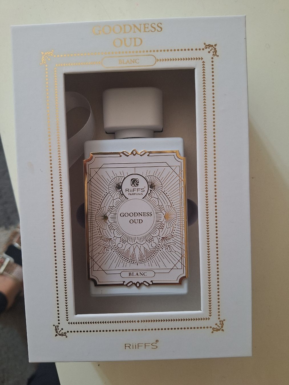 Lattafa Parfum & Eau de Toilette: profumo arabo – Neu (gemäss Beschreibung) aus Rovio von pri_ml8y