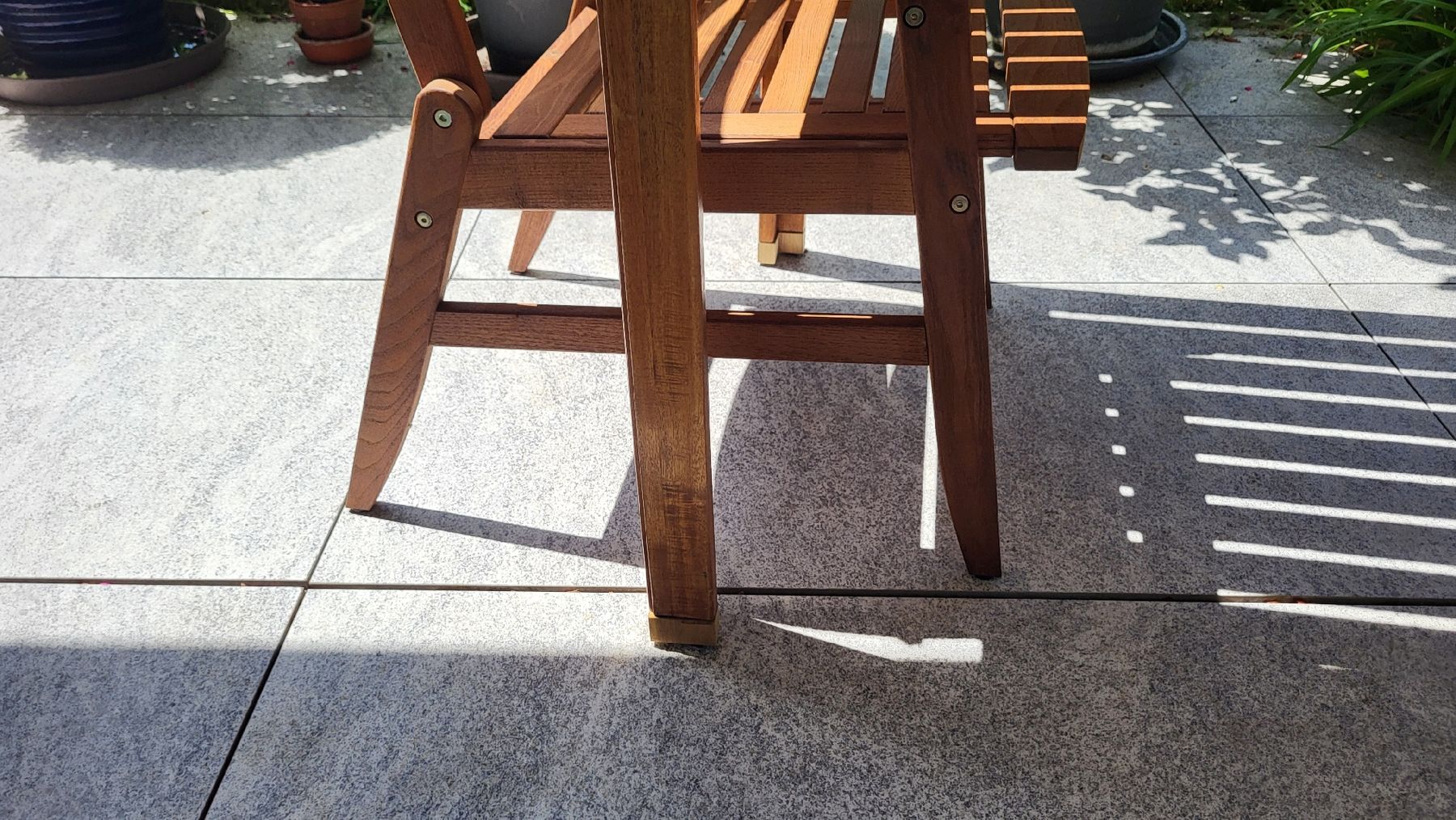 Set di tavolo e panche: Gartentisch und 4 Stühle Teakholz – Usato da Muttenz venduto da Igma 5