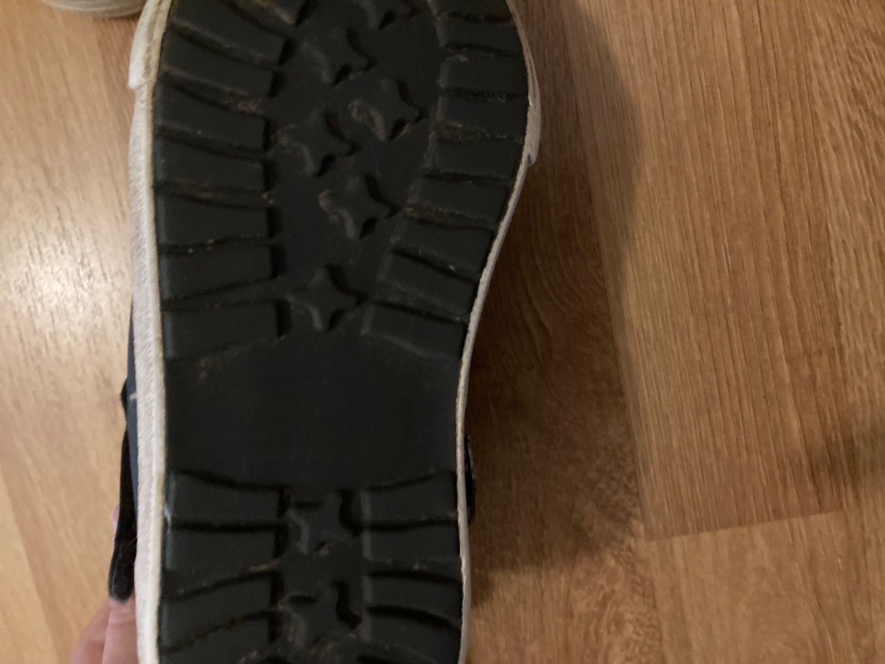 Scarpe per ragazzi: Kinder Winterschuhe Gr. 27 – Usato da Emmenbrücke venduto da JJ_89 2