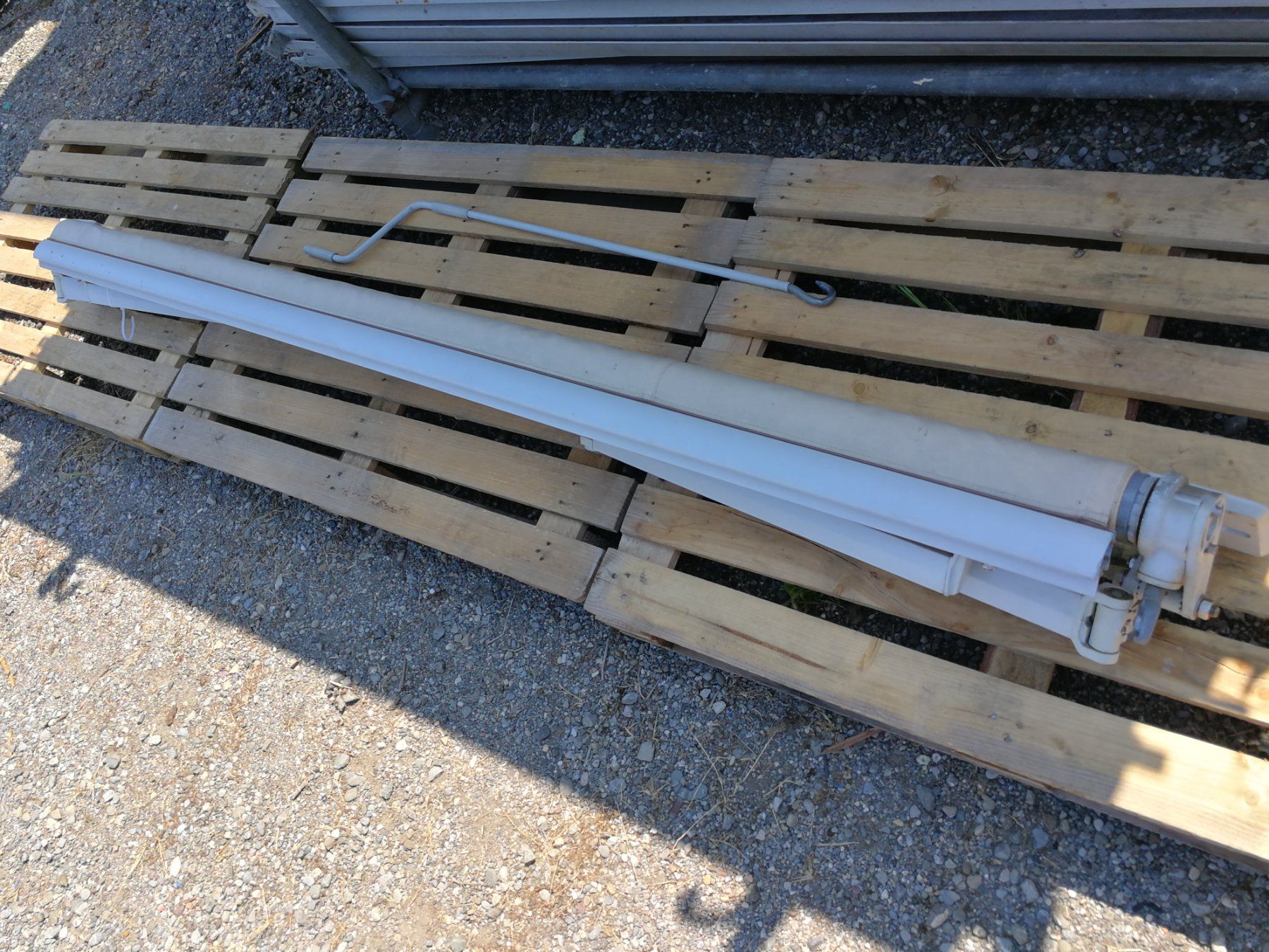 Tende da sole: Sonnenstore  mit Handkurbel – Usato da Spreitenbach venduto da Space_X 6