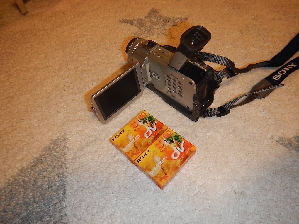 Camcorder: Videokamera Sony – Gebraucht aus Frutigen von Tony1813 1