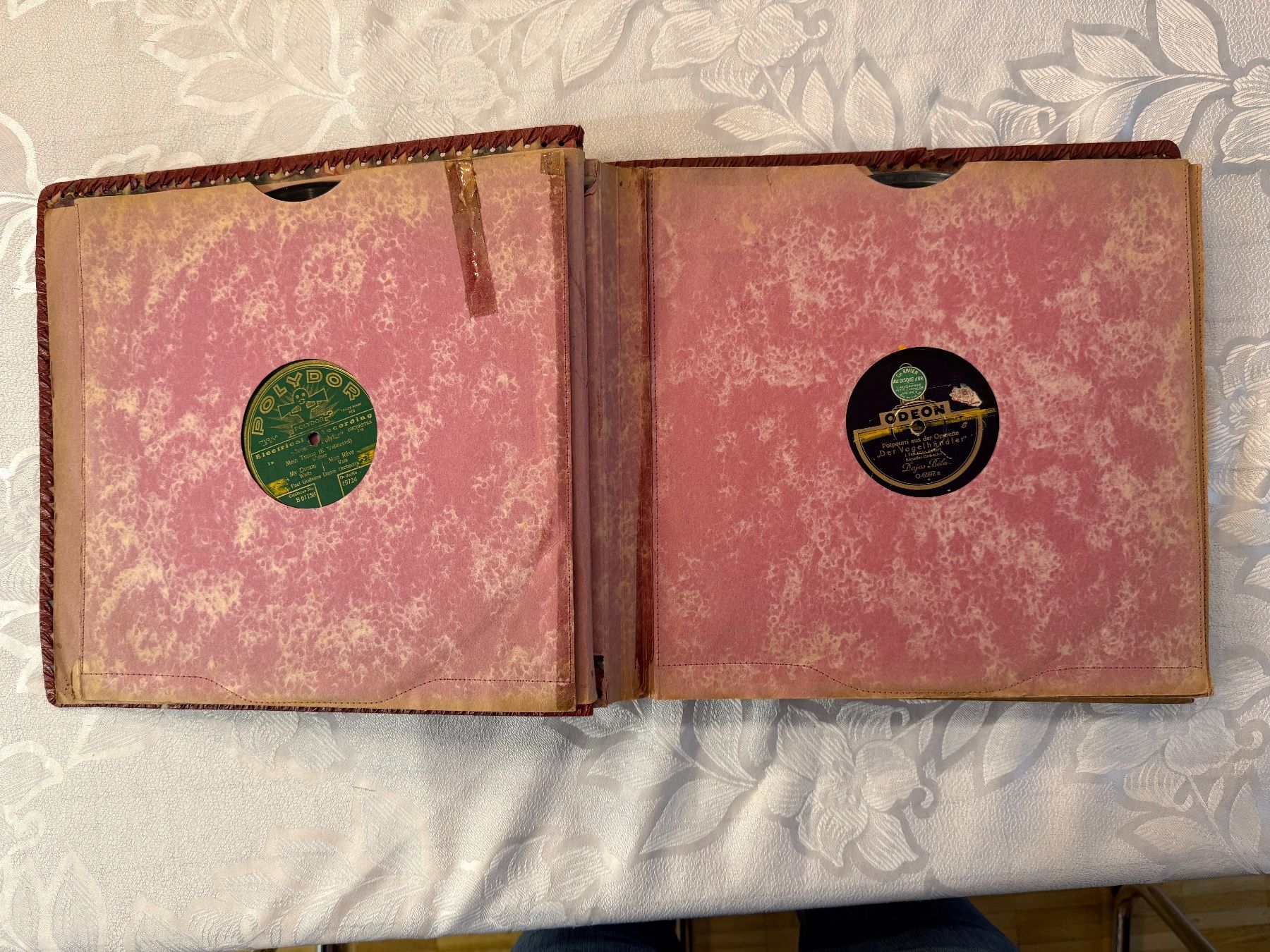 Schallplatten: Schelllack Album mit 9 Schelllackplatten – Gebraucht aus Zürich von fehlton 2