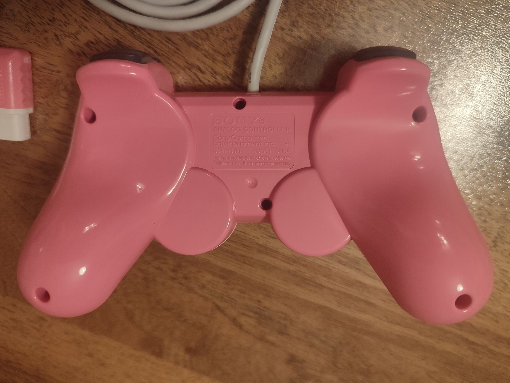 Sony Controller: PS2 Original Dualshock 2 Candy Pink (SCPH-10010) – Usato da Bougy-Villars venduto da Vogue 2