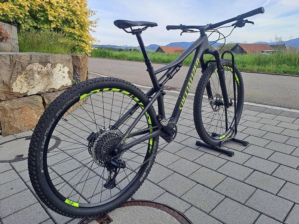 Specialized Biciclette: 29" Specialized Carbon Race Fully, XTR, X01 Eagle – Usato da Kappel am Albis venduto da vv2