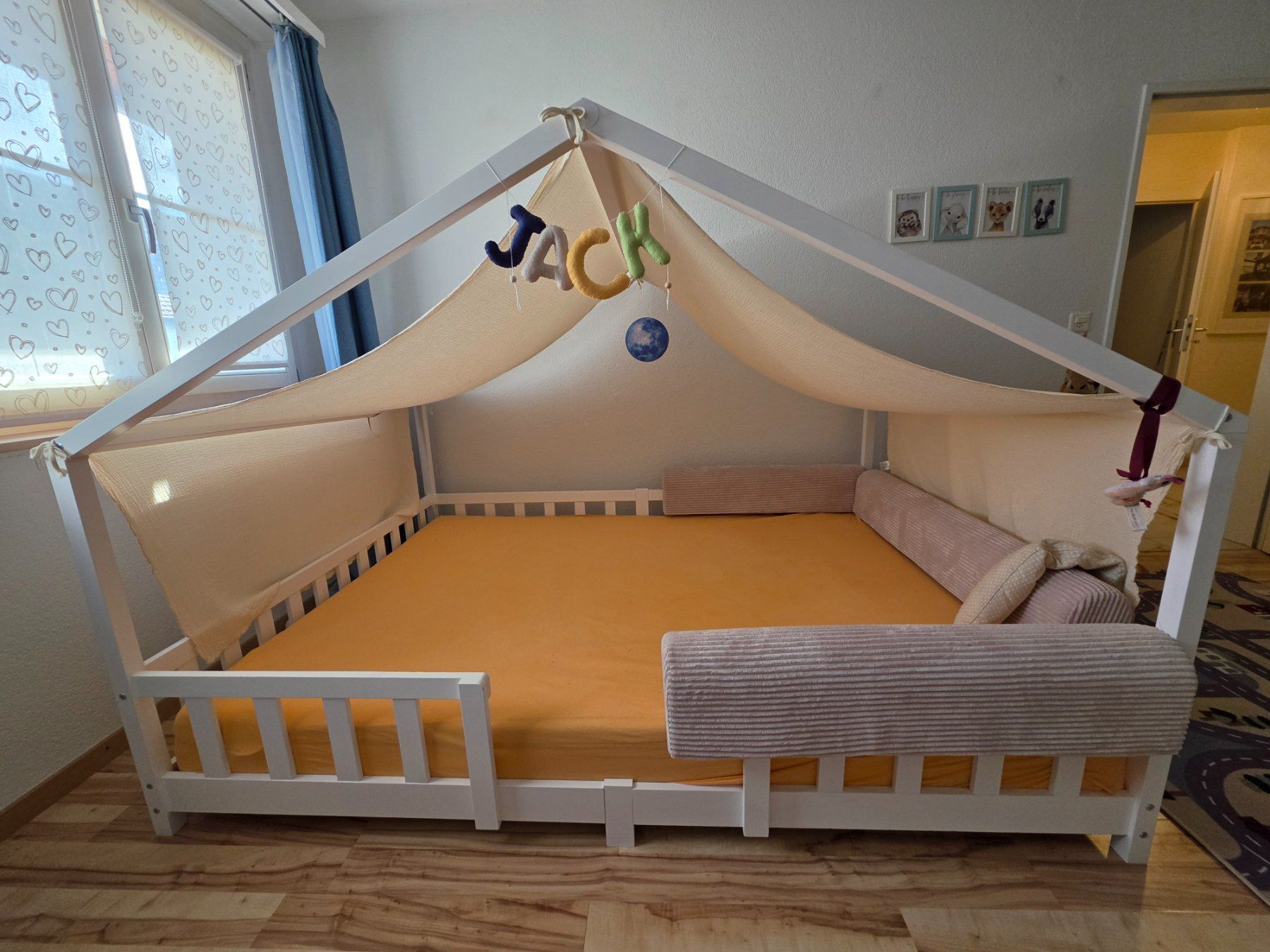 Letti: Kinder-Hausbett – Usato da Bruettisellen venduto da val_kz5j