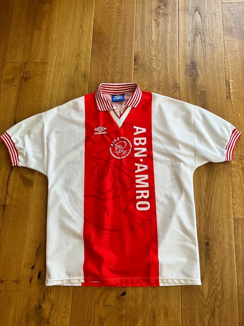 Umbro Canottiere & Pantaloni: Fussballtrikot Ajax Amsterdam – Usato da Oppikon venduto da unteroppikon