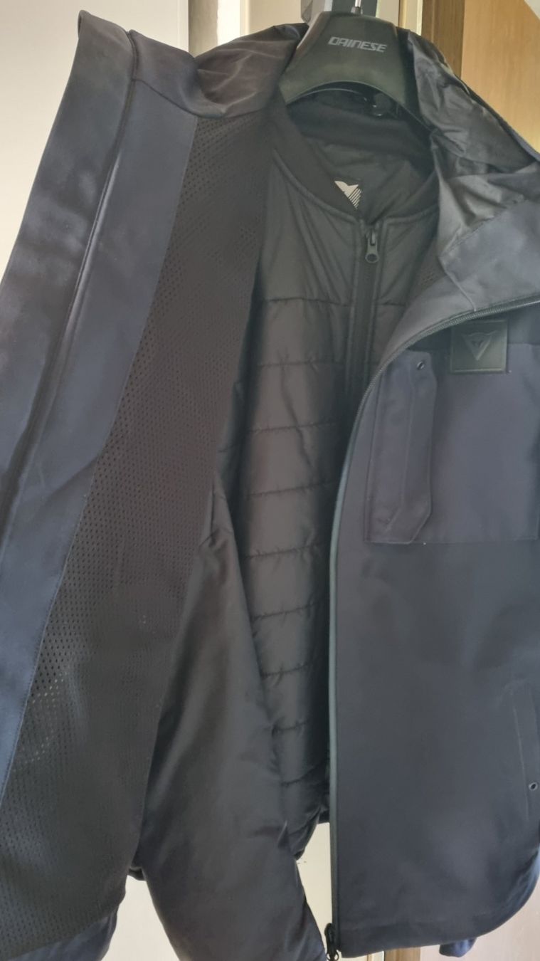 Dainese Giacche: Dainese Corso Absoluteshell Pro + Back Protector, Size 52 – Nuovo (secondo la descrizione) da Zürich venduto da mdjilas 2