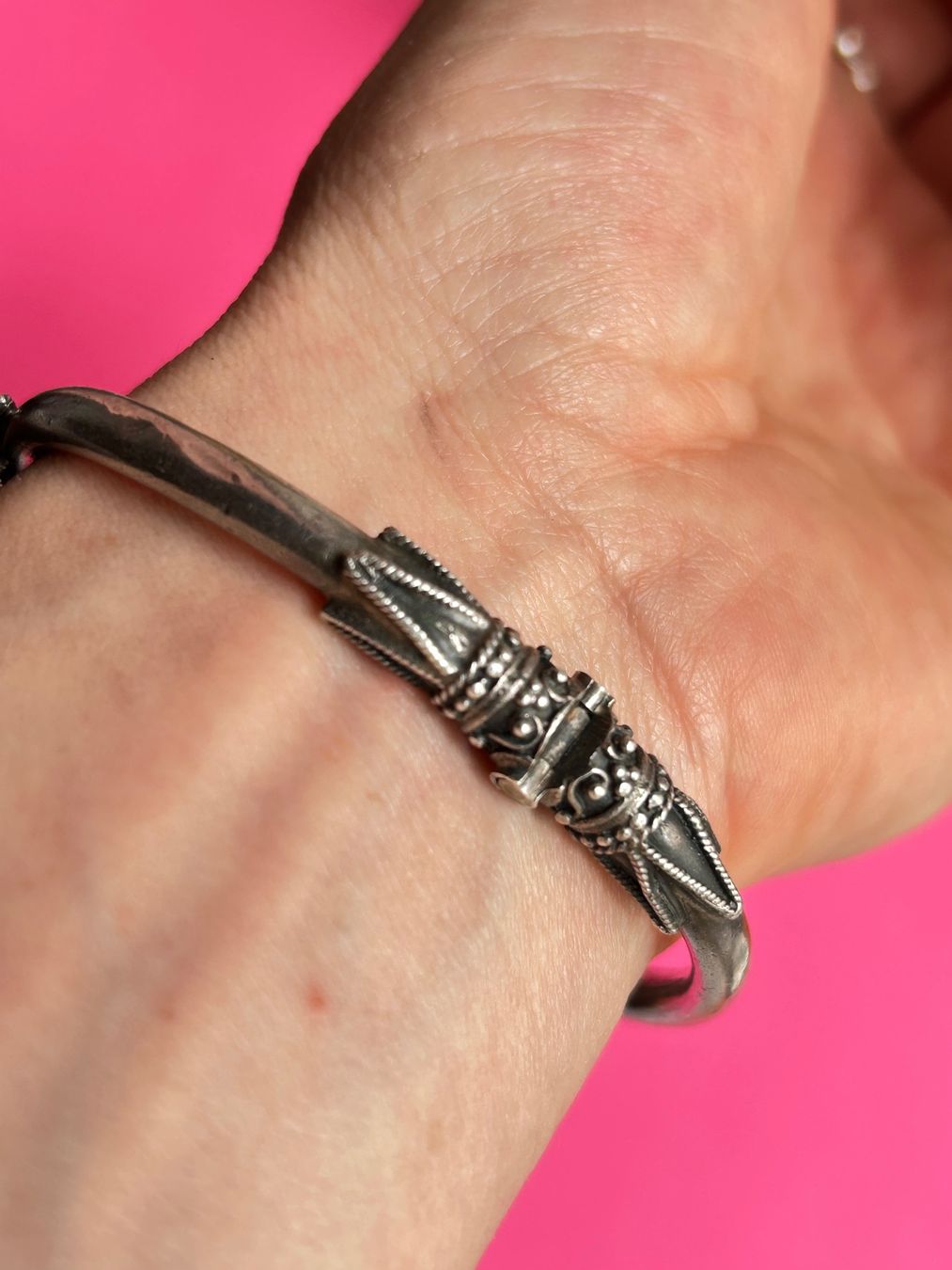 Sonstiger Schmuck: Armreif mit Widderköpfen, plus Widder-Ring (51) – Gebraucht aus Laufen von Bellebellezza 2