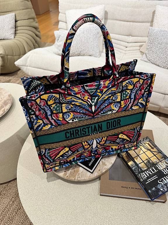 Dior Borse: DIOR BOOK TOTE TASCHE – Nuovo (secondo la descrizione) da Schwyz venduto da bofb 2