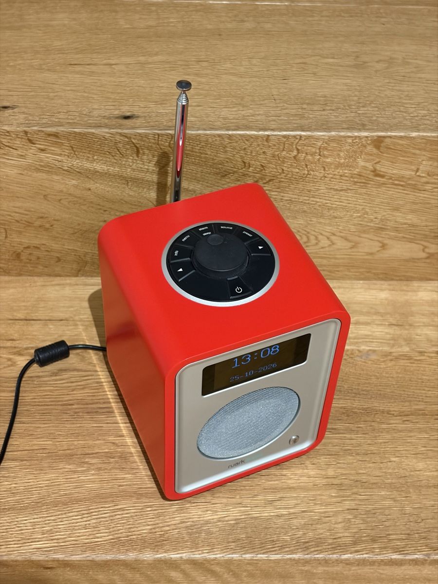 Ruark Radio: Ruark Audio R1MKlll rot – Usato da Oberkirch LU venduto da Piggeldy1973 1