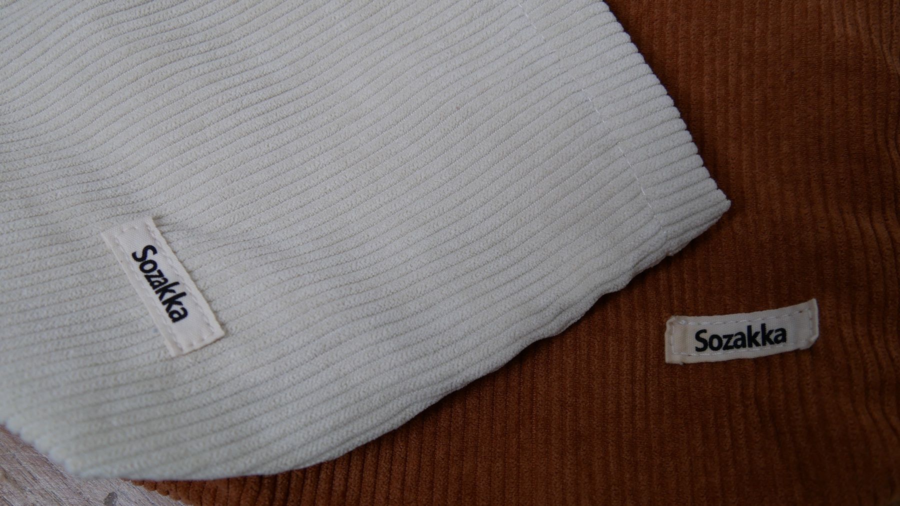 Custodie per cosmetici: Cord Necessaire Täschchen beige braun – Nuovo (secondo la descrizione) da Zürich venduto da julia_vina 2