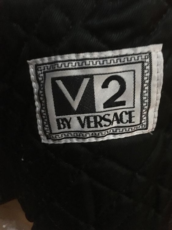 Versace Giacche: Herren Lederjacke V2 by Versace Gr. L schwarz – Usato da Lauenen b. Gstaad venduto da Li-A8gut 7