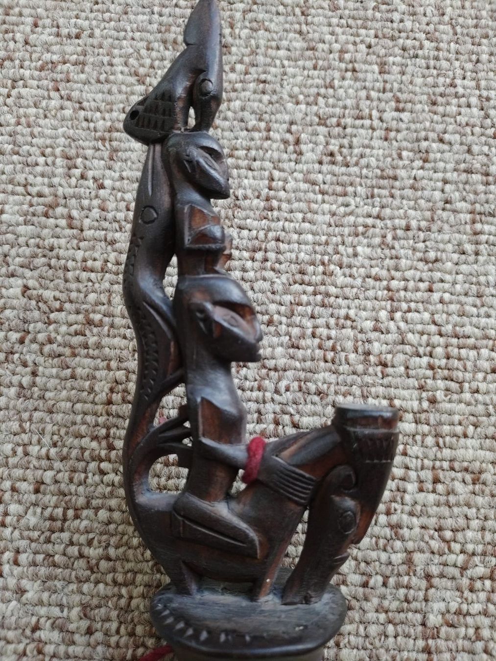 Altre raccolte & rarità: Keris Griff Indonesien Batak/ Sumatra mit Knochenbehälter – Usato da Luzern venduto da inf_c7r2 2