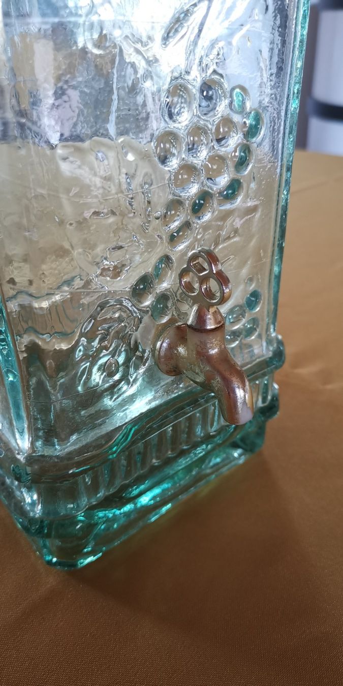 Caraffe: Glaskaraffe antik – Usato da Hausen AG venduto da inf_c5y7 1