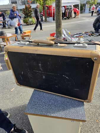 Vintage Reisekoffer schwarz beige, gebrauchter Zustand