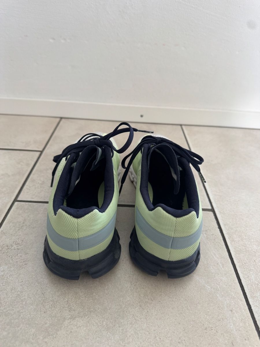 On Scarpe da uomo: On Cloudflow 3, Grösse 42.5 – Nuovo (secondo la descrizione) da Teufen AR venduto da chi_h55m 1