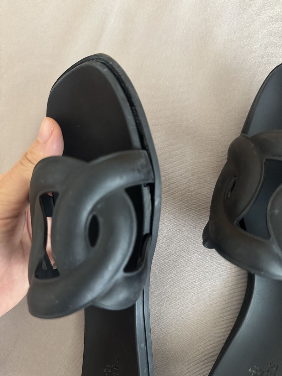 Hermès Chaussures femmes: Hermès Aloha Sandal size 38  – Défectueux à Davos Dorf par gin_8k9d 3