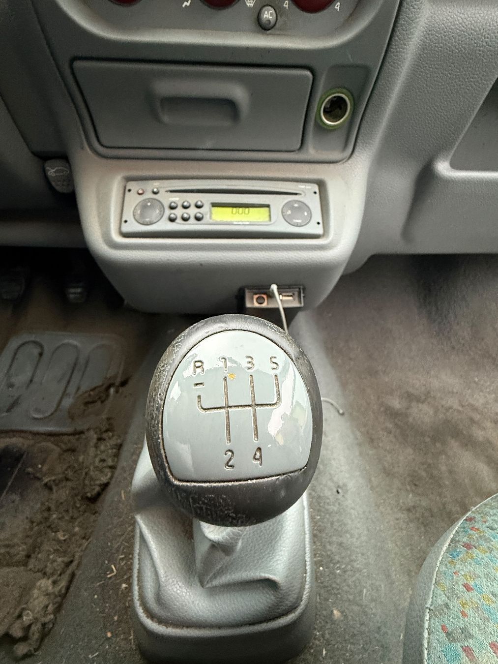 Renault Automobili: Renault twingo 1.2 Liter Benzin  – Usato da St. Gallen venduto da nai_5zh2 3