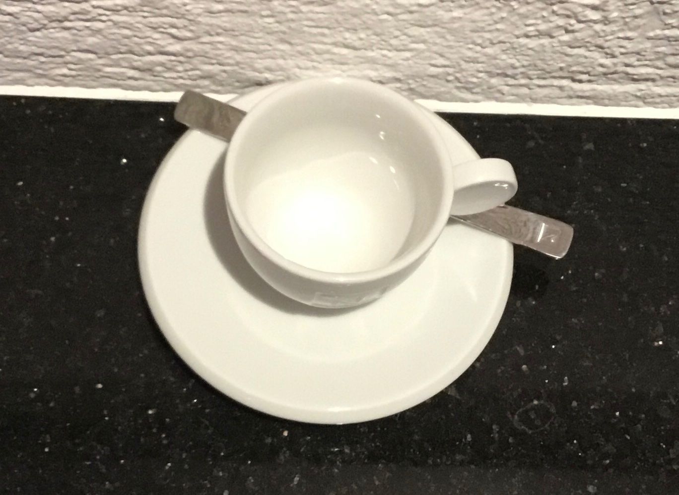 Nespresso Tazze: Original Nespresso Espressotasse mit Rührstäbchen – Usato da Niederweningen venduto da baghirac 2