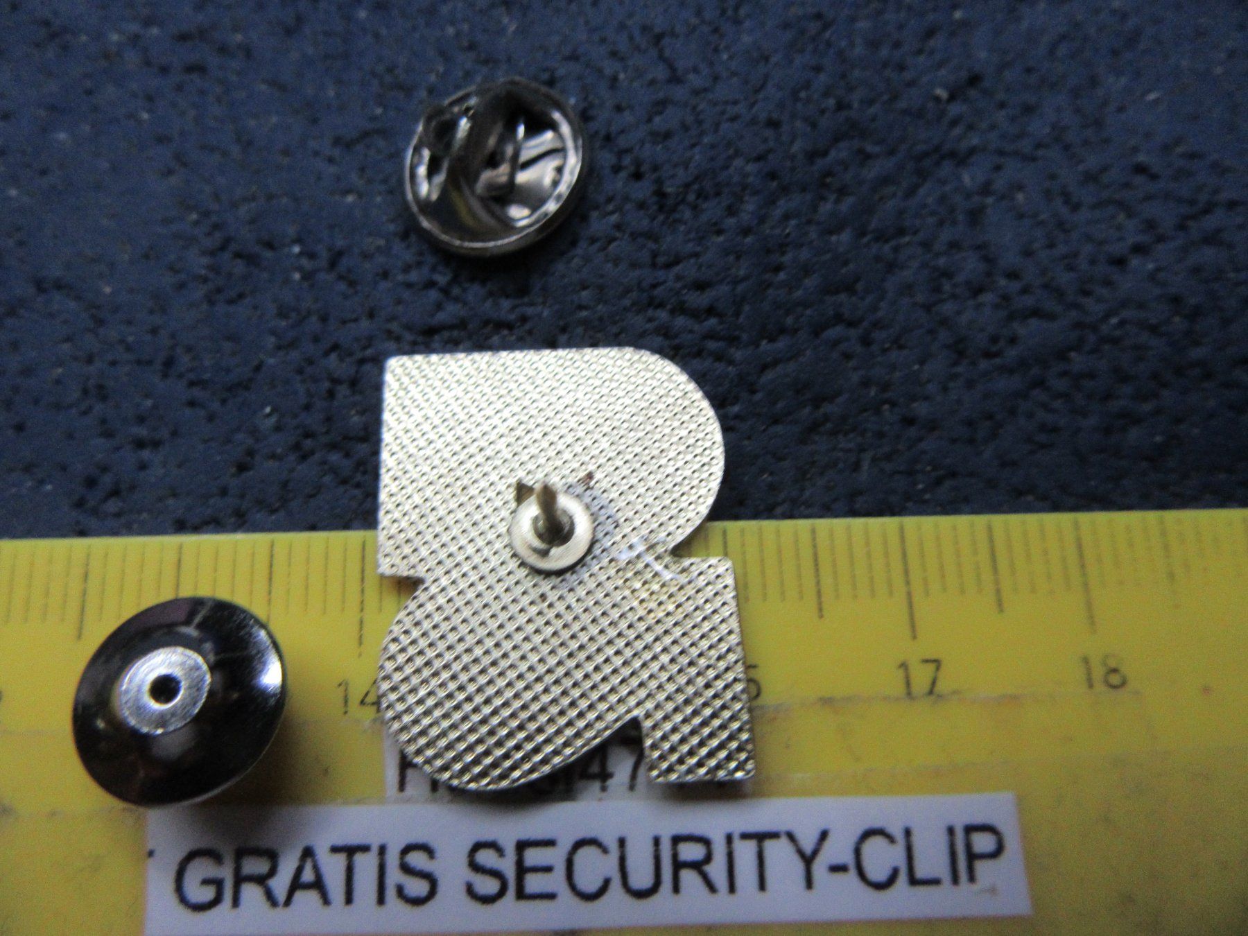 Placchette & Badge: U 2 MUSIC PIN GLASIERT MIT SECURITY-CLIP – Usato da Ettingen venduto da Hausi4711 1