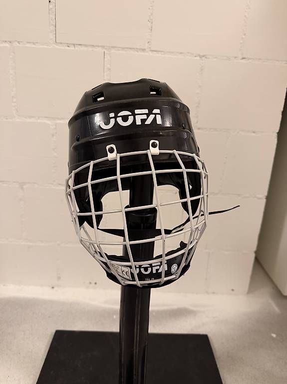 Casques: Hockey Helm – D'occasion à Liebefeld par zurfp1