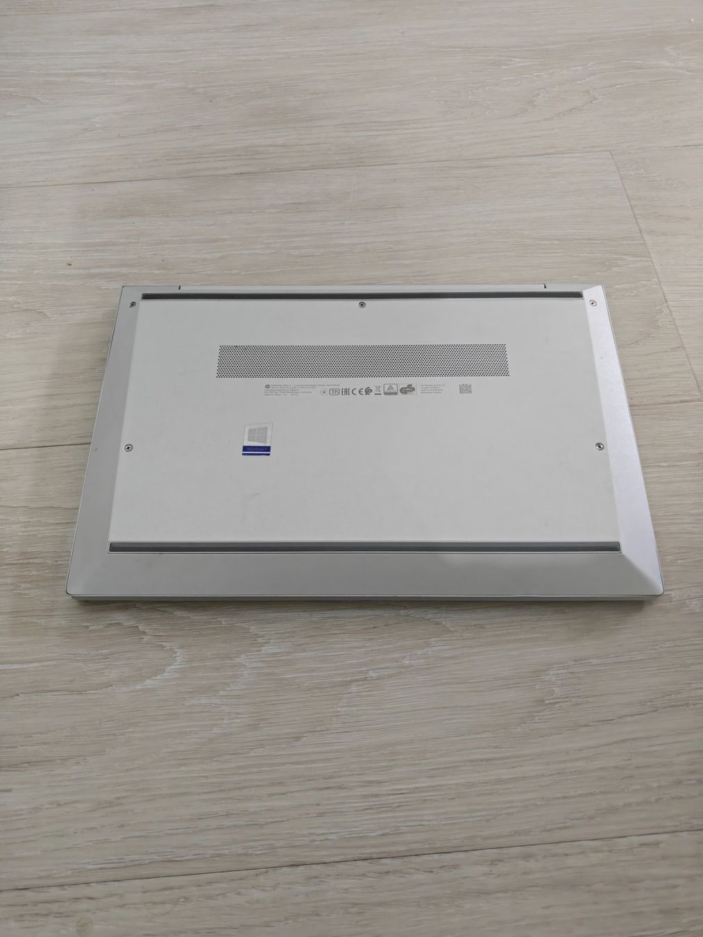 Hewlett Packard Notebook: HP EliteBook 840 G7 – Usato da Egerkingen venduto da Niceli1 2