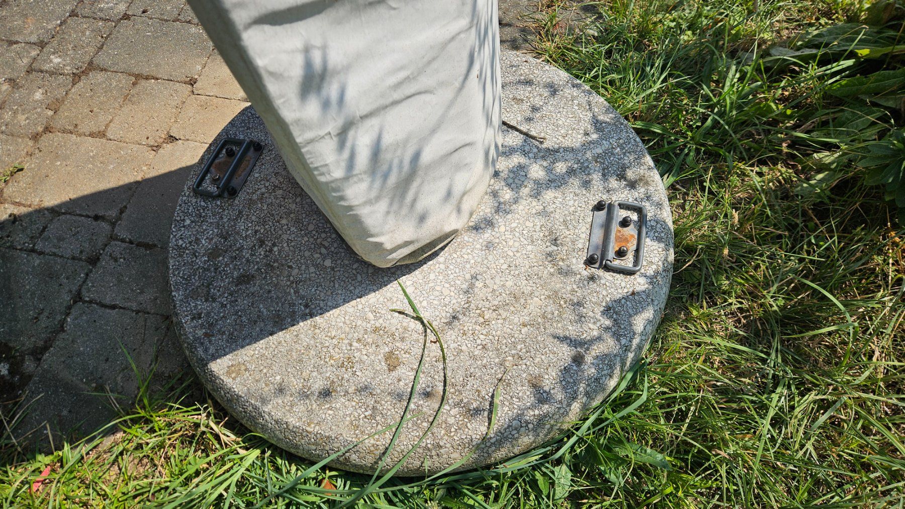 Glatz Parasols: Sonnenschirm Pendalex V+ (Fa. Glatz AG) – D'occasion à Burgdorf par rognik 6