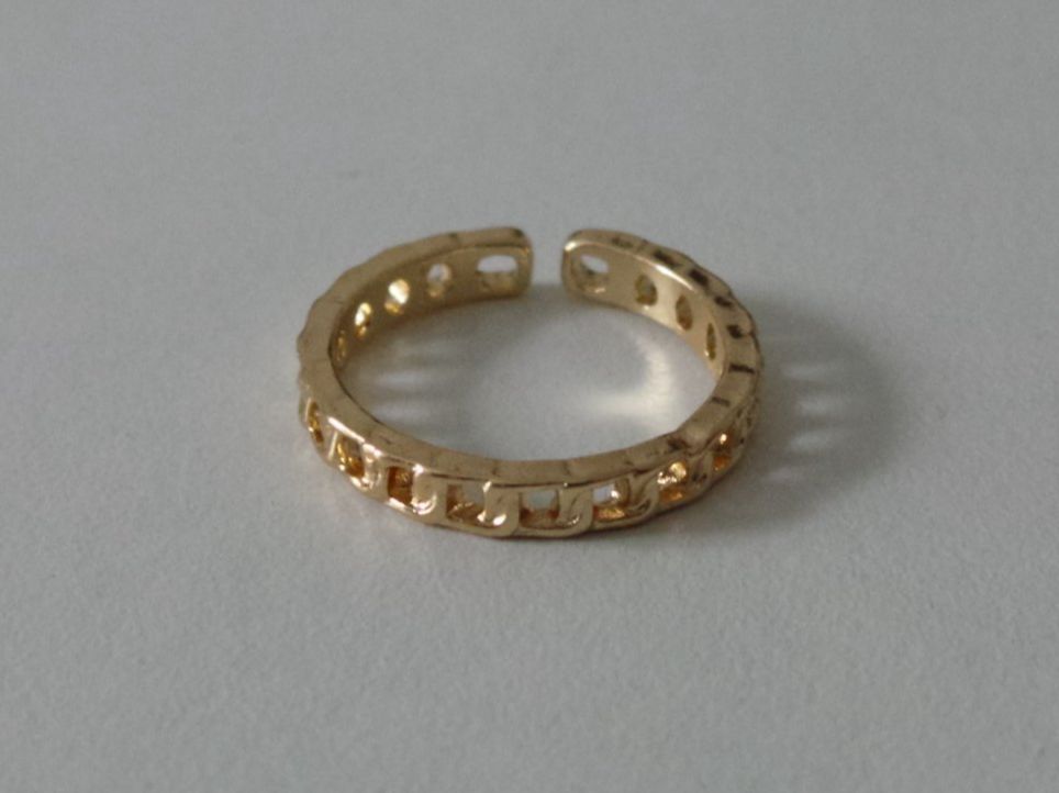 Ringe: Ring goldfarbig, Ellipsen, offen, U56 – Neu (gemäss Beschreibung) aus Flamatt von Tattoo18