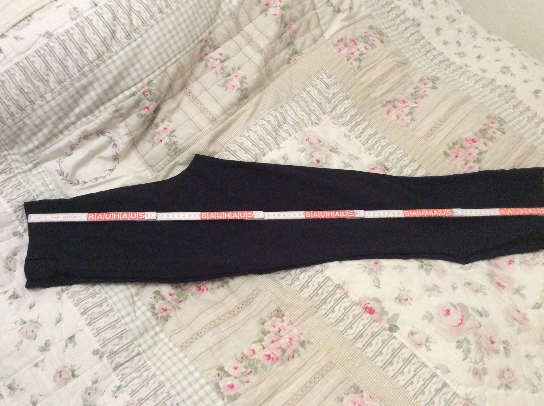 Pantaloni: Schwarze Stretchhose 158/164 – Usato da Winterthur venduto da Kristiinag 6