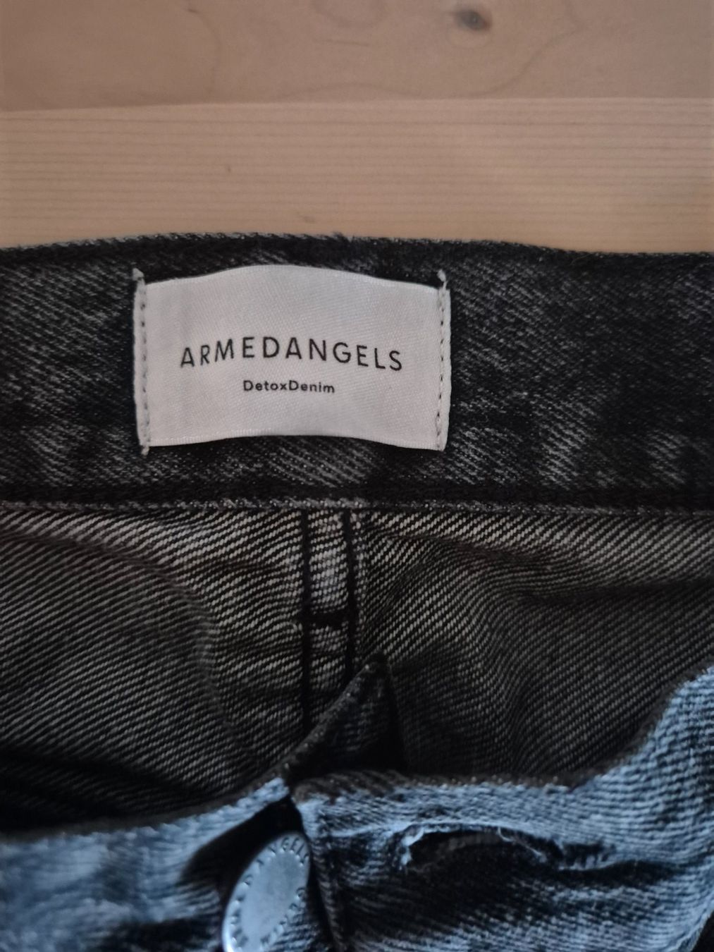 Armedangels Jeans: Armedangels Detox Jeans – Usato da Trogen venduto da Monk3yWear 2