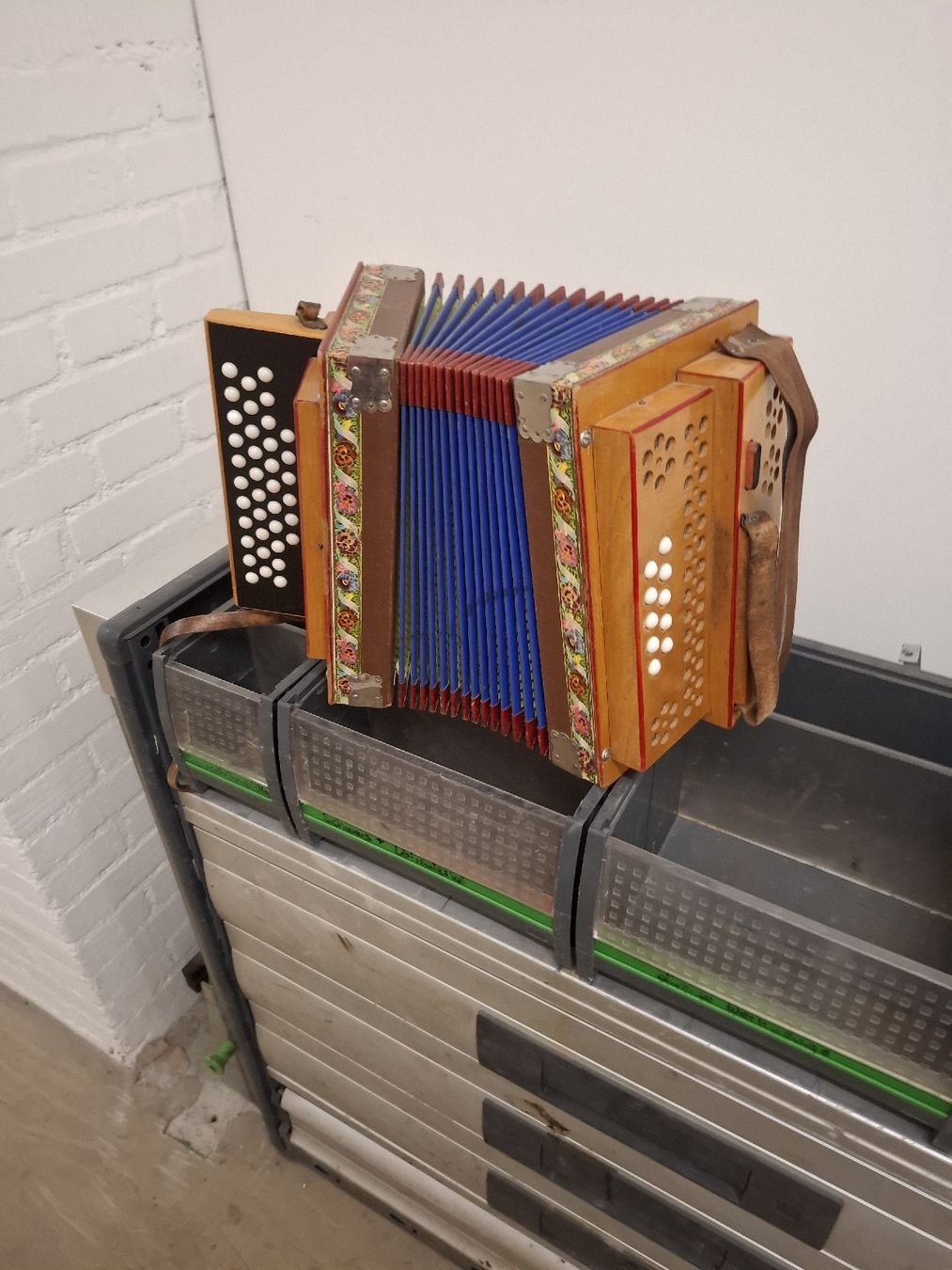 Musikinstrumente: iten orgeli – Gebraucht aus Villeneuve von BibiVintage 8