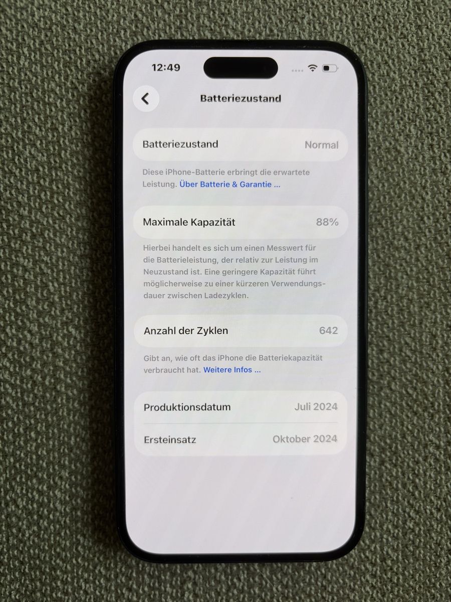 Apple Handys / Smartphones: Apple iPhone 15 128gb black – Gebraucht aus Winterthur von mir_8lxh 2