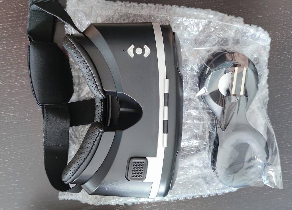 Casco VR: Virtual reality glasses VR SCHINECON – Usato da Mergoscia venduto da onl_tq52 1