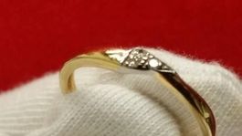 Gold Ring 750(18k) mit diamant