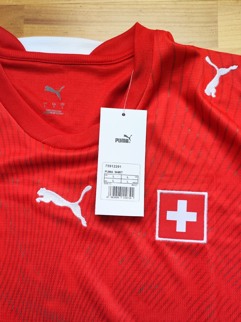 Puma Leibchen & Hosen: Schweiz Heimtrikot 2026 – Neu (gemäss Beschreibung) aus Breitenbach von Lqris 6