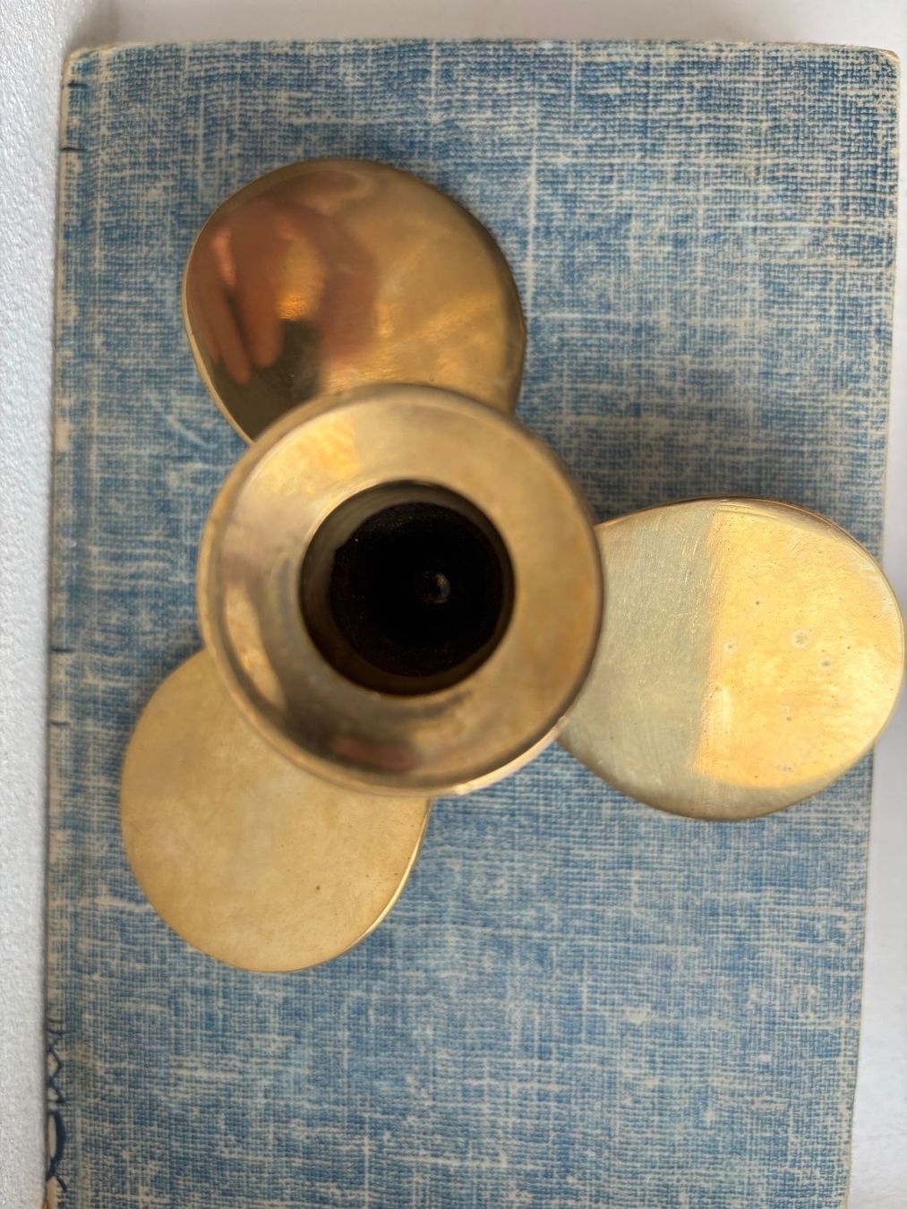 Portacandele: Vintage Propeller Kerzenständer, Messing – Usato da Horgen venduto da uge_pd5p 2