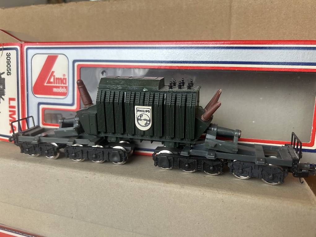 Lima Modellini di ferrovie: Lima HO Güterwagen Transformatortransport Philips – Usato da Uhwiesen venduto da Durschi71 1