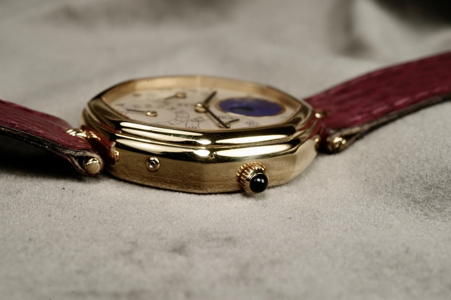 Orologi: Gérald Genta - Perpetual Calendar Moon Phase Octagonal – Usato da Morcote venduto da chronoservice 6