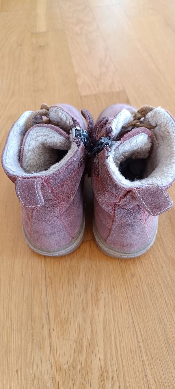 Scarpe per ragazzi: Winterschuhe Gr.29 – Usato da Buchs SG venduto da da.dekay 1