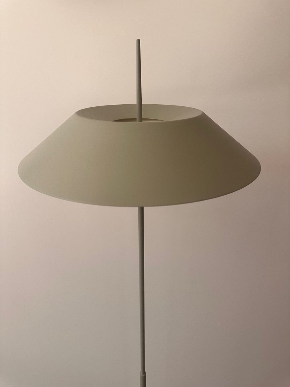Lampadari & plafoniere: LED Stehleuchte Mayfair von VIBIA (touchless dimmbar) – Nuovo e nell'imballaggio originale da Suhr venduto da leuchtenshop 5