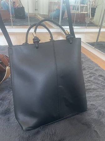 Schwarze Tasche von H&M