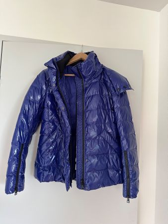 hochwertige Marc Cain Daunen-Winterjacke Lila, wie neu