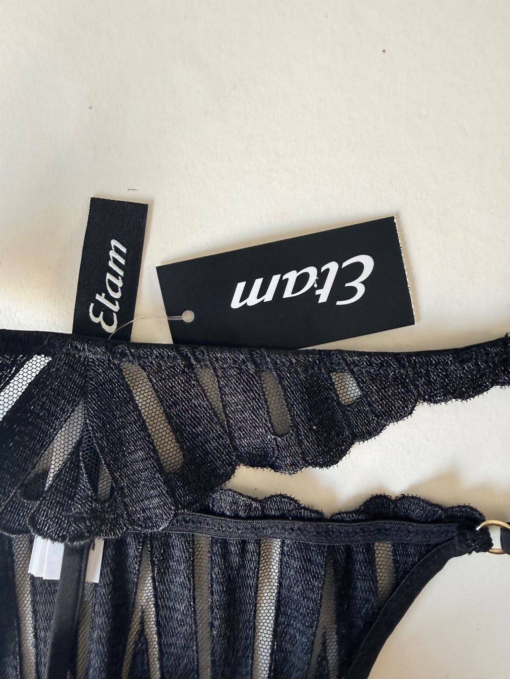 Etam Altra biancheria intima: ETAM, String, Grösse 34, Farbe Schwarz – Nuovo e nell'imballaggio originale da Rudolfstetten venduto da gst_g7xl 2